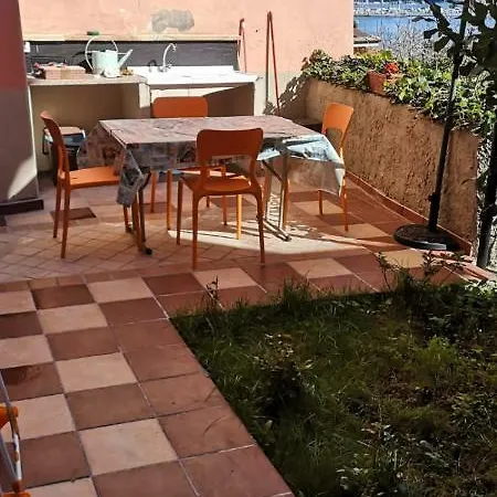 Apartment The Garden La Spezia